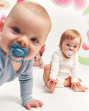 Smoczek pozycjonujący LUU Kids Cloudy Blue niebieski dzieci