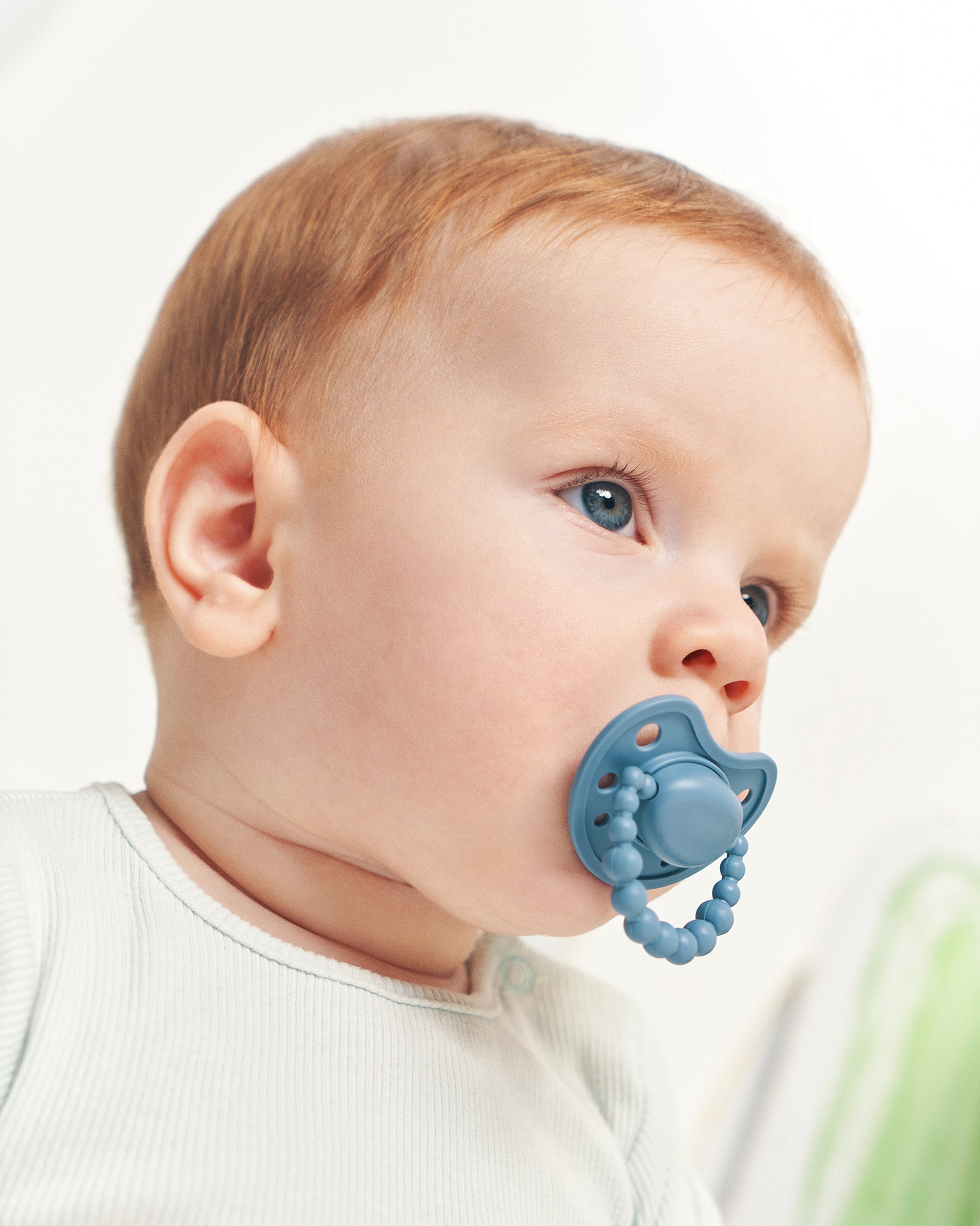 Smoczek pozycjonujący LUU Kids Cloudy Blue niebieski dzieci