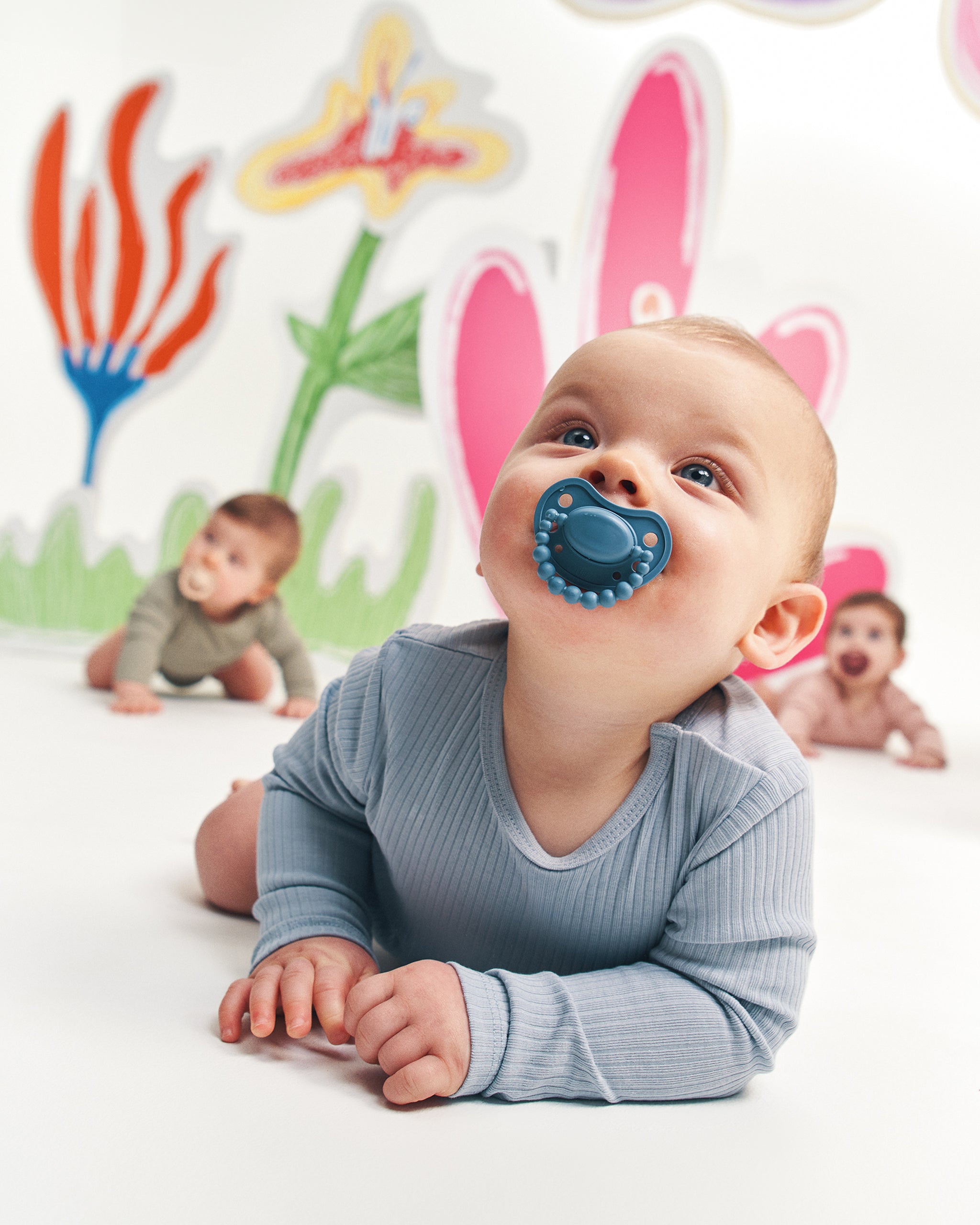 Smoczek pozycjonujący LUU Kids Cloudy Blue niebieski dziecko