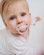 Smoczek pozycjonujący LUU Kids Velvet Blush portret