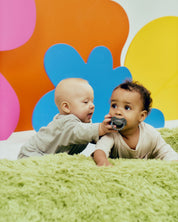 Smoczek pozycjonujący LUU Kids Lovely Gray szary dzieci